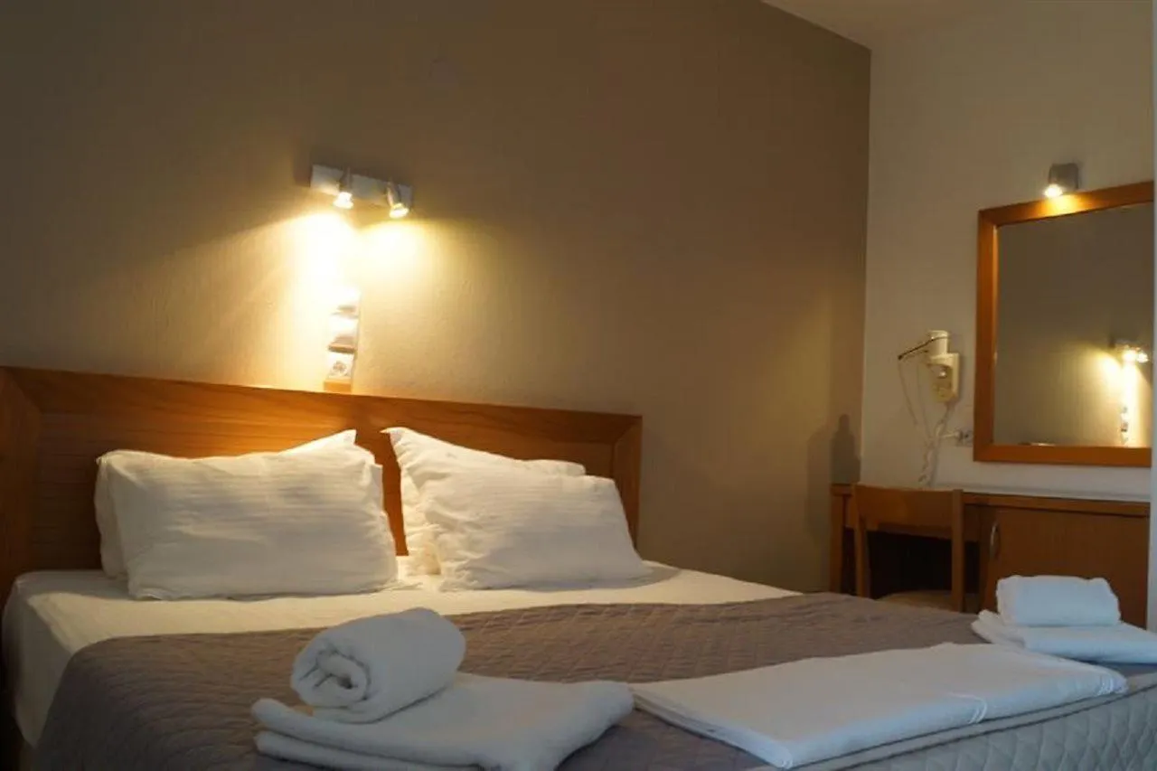 **  Sunset Hotel Ouranoupoli Greece