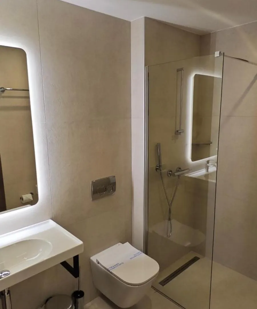 Sunset Hotel Ouranoupoli 2*,