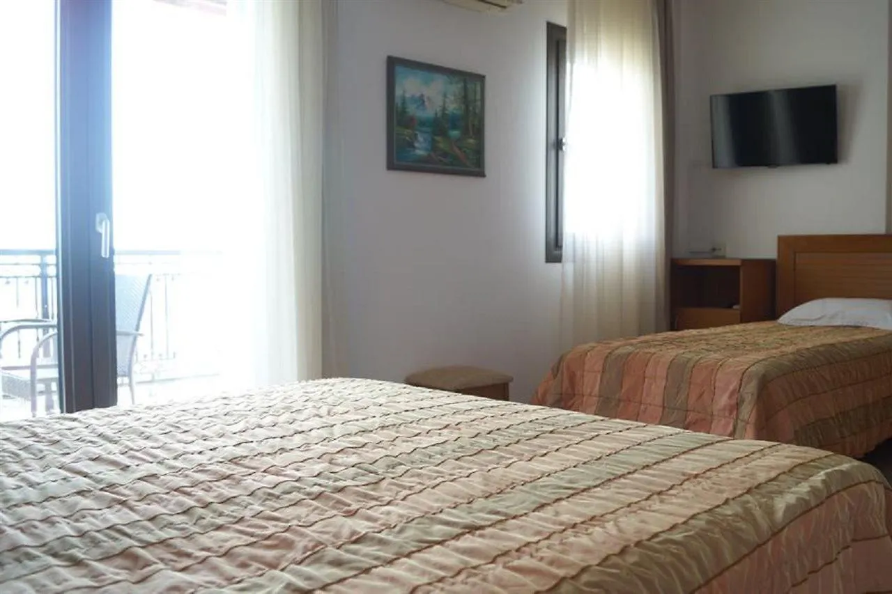 Sunset Hotel Uranupoli